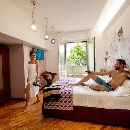 Tigli Luxury Мартинсикуро