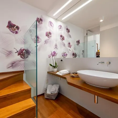 Tigli Luxury Мартинсикуро