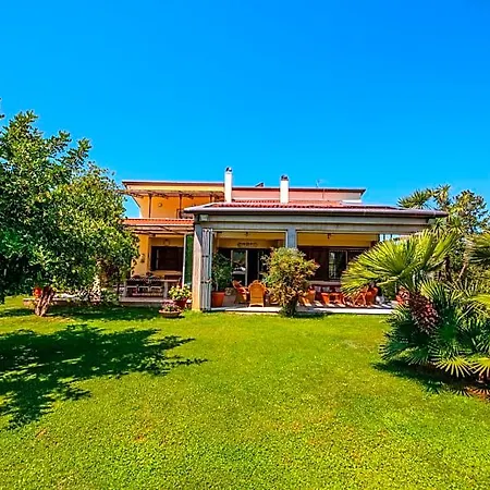 Tigli Luxury Bed & Breakfast
