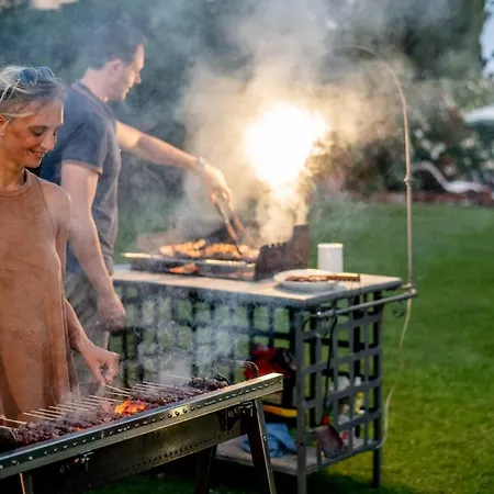 Tigli Luxury Bed & Breakfast 4*