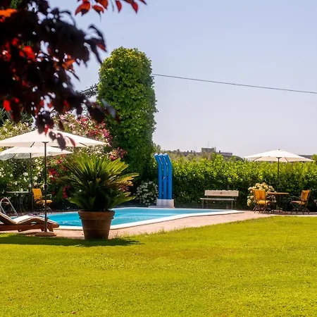 Bed & Breakfast Tigli Luxury Martinsicuro