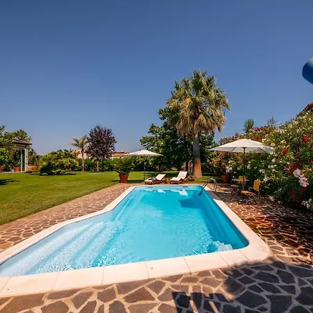 Bed & Breakfast Tigli Luxury Martinsicuro