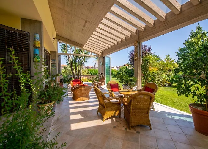 Tigli Luxury Bed and Breakfast 4*