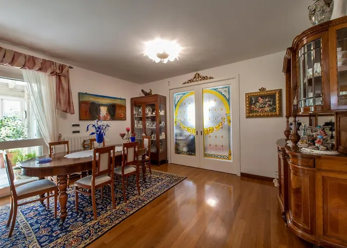 Bed & Breakfast Tigli Luxury Martinsicuro