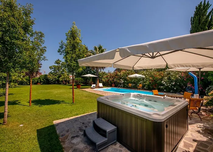 Tigli Luxury 4* Martinsicuro