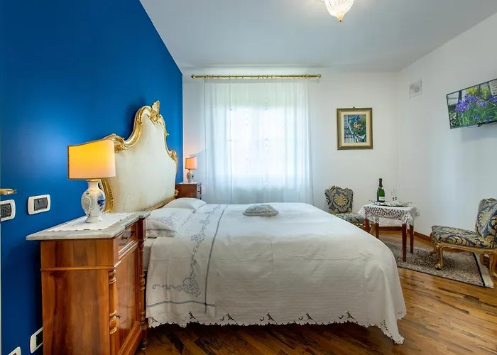 Bed and Breakfast Tigli Luxury 4*